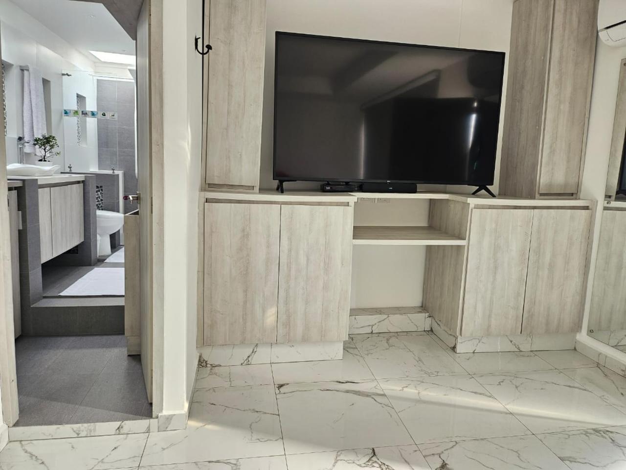 Hotel San Jeronimo Armenia ภายนอก รูปภาพ
