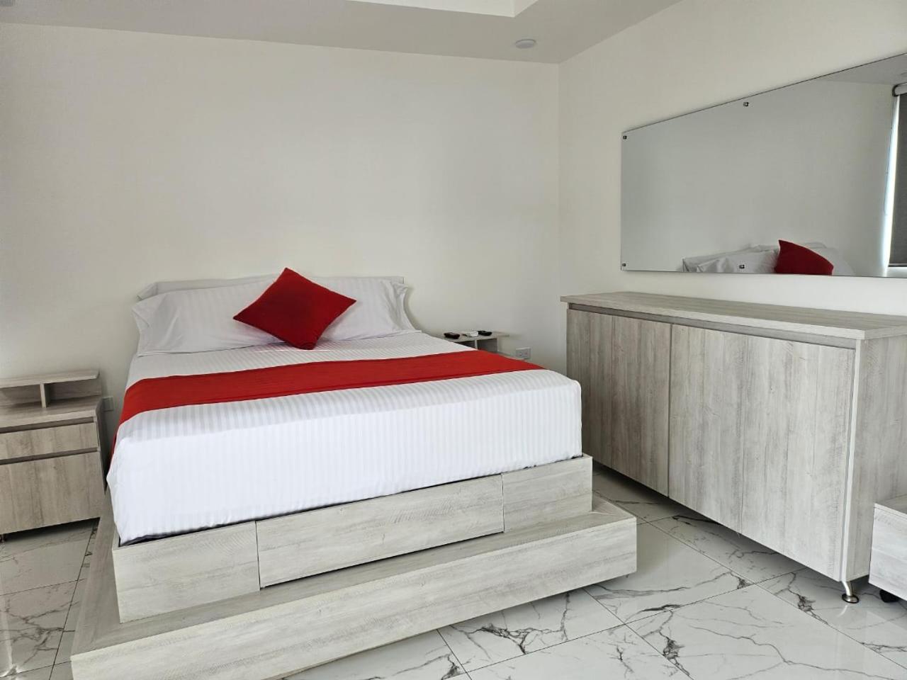 Hotel San Jeronimo Armenia ภายนอก รูปภาพ